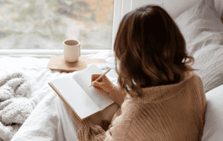 What Is a Hybrid Memoir?